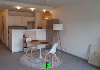 Flat - Studio te huur in Overbekeplein 2 Kortrijk