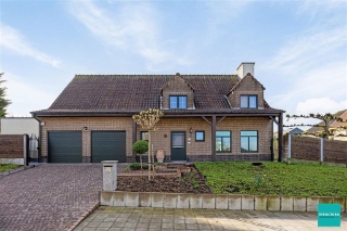 Villa te koop in Snassersweg 2 Asse