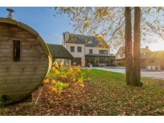 Villa te koop in Lage Kaart 96 Brasschaat