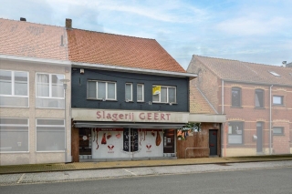 Handelspand te koop in Dorpsstraat 82 Oudenburg