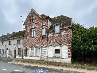 Herenhuis te koop in Stationsstraat 47 Buggenhout