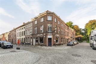 Handelspand te koop in Maagdenstraat 46 Brugge