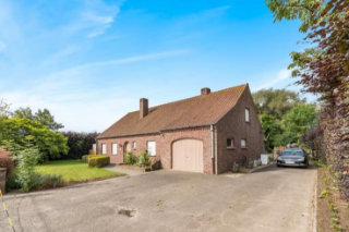 Boerderij - Hoeve te koop in Kleine Stadenstraat 121 Hooglede