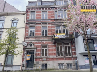 Huis gemengd gebruik te koop in Rue de la Loi 3 La Louvière