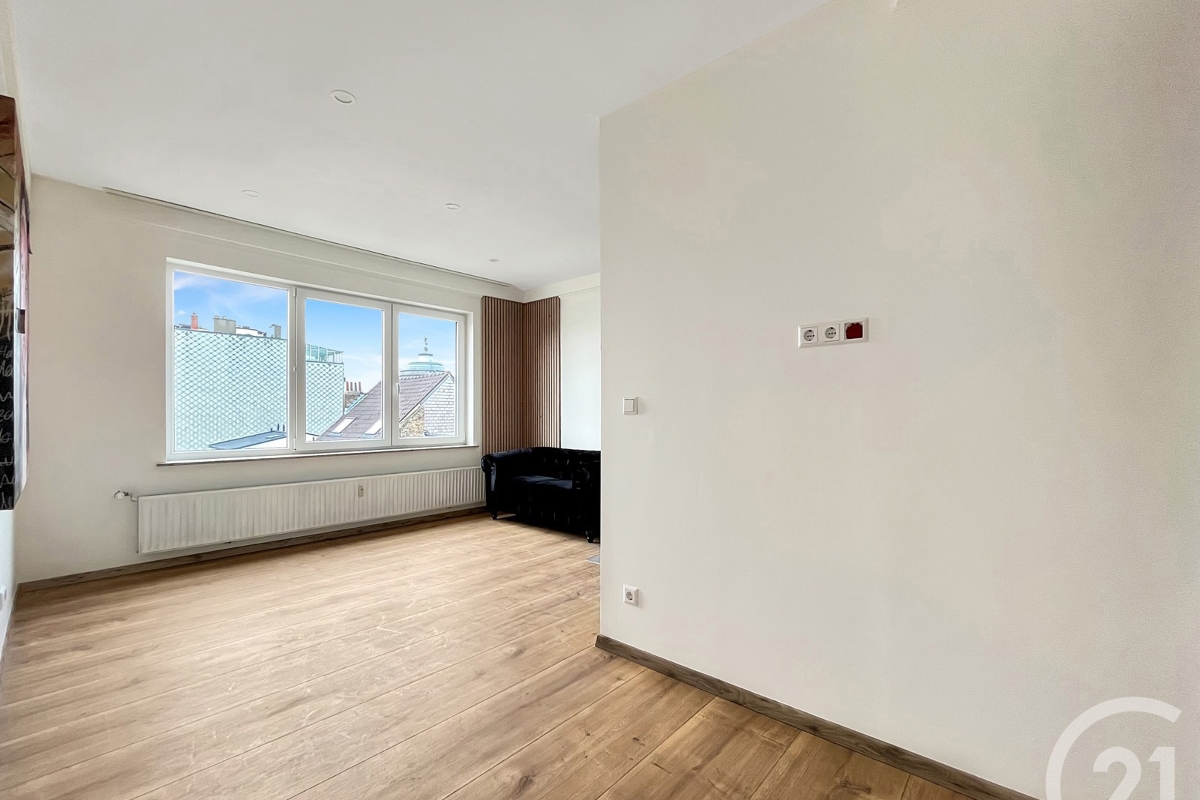 Appartement Te Koop Met Gevels Etterbeek Immovlan