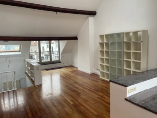 Penthouse te huur in Rue du Châtelain 52 Brussel