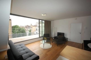 Penthouse te huur in Rue de Livourne 118 Brussel